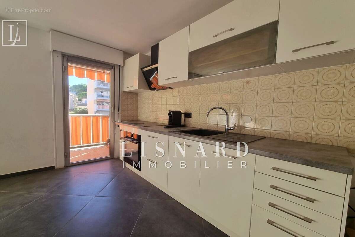 Appartement 51 m² à Vallauris  - photo 4