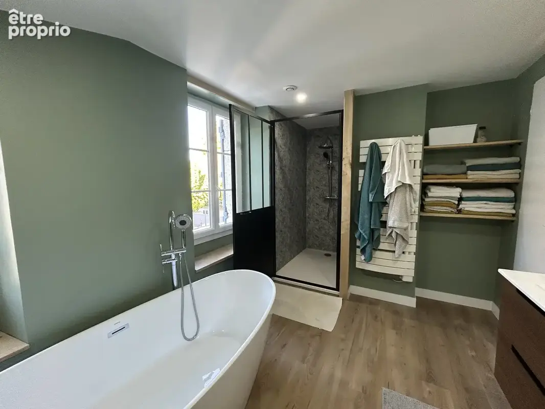 Maison pierre 140 m2 + cour + jardin et dependances - photo 9