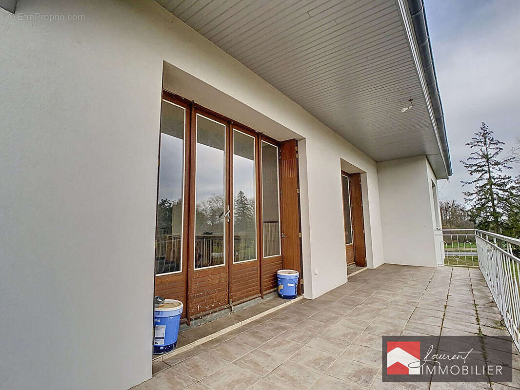 Maison à SAINT-BENIGNE