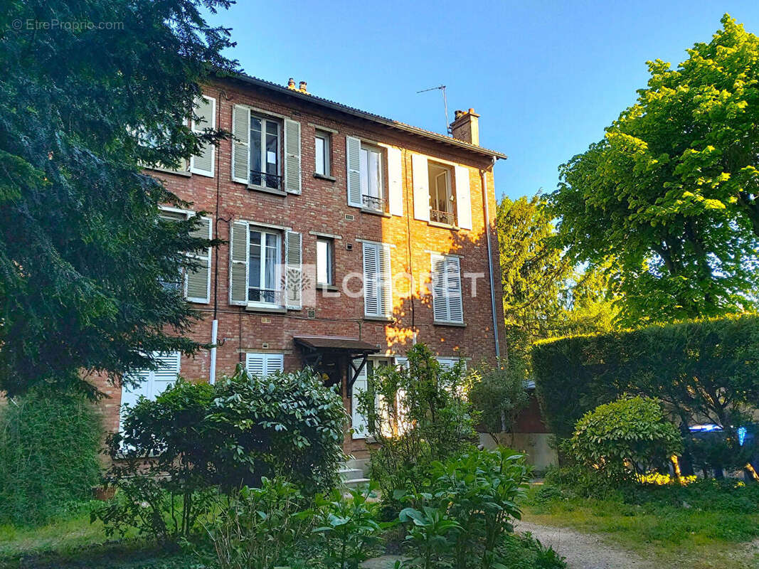 LE RAINCY secteur Allée du Jardin Anglais - photo 2