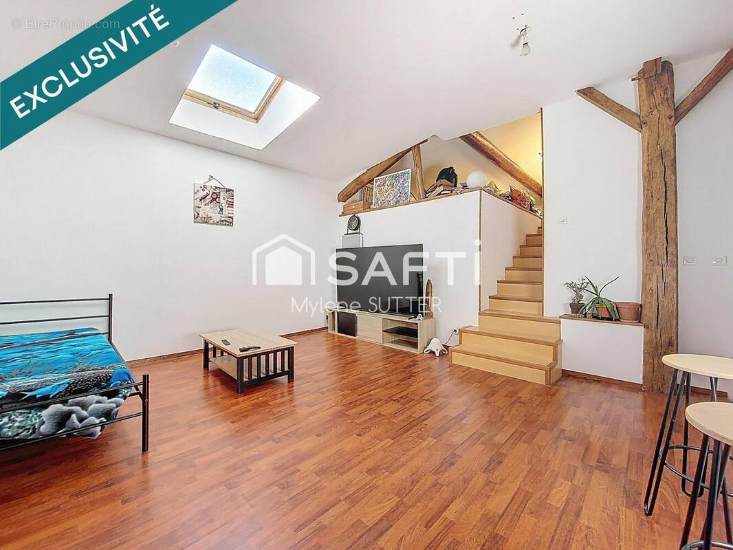 Photo 1 - Maison à ETREVAL