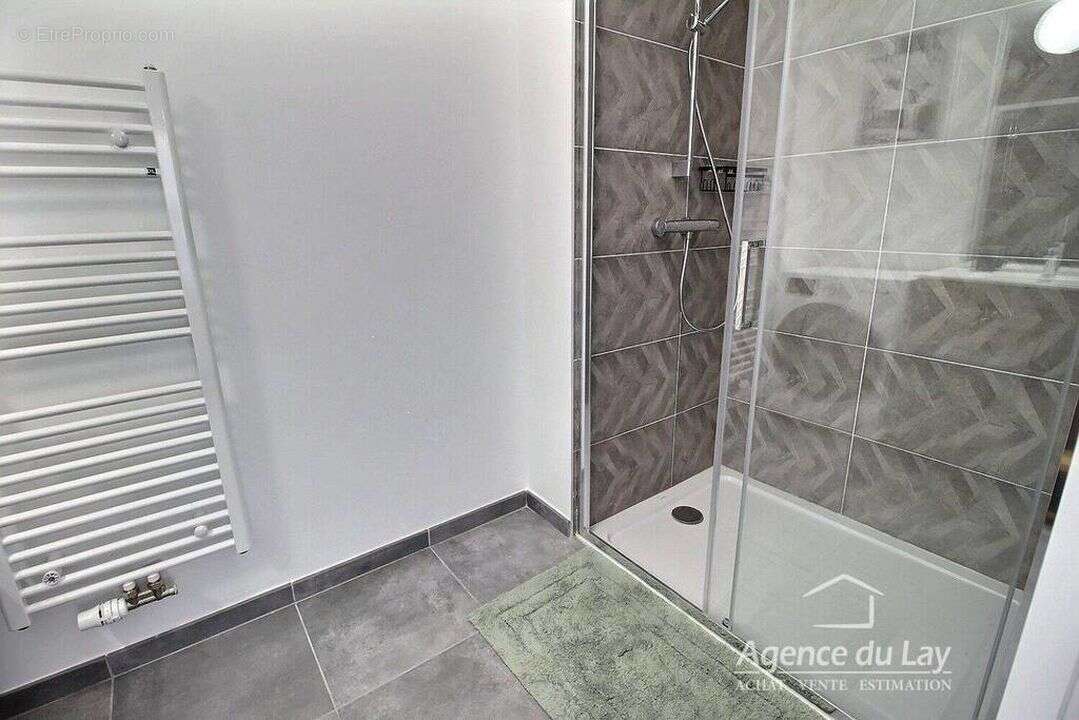 Appartement à LES CONTAMINES-MONTJOIE