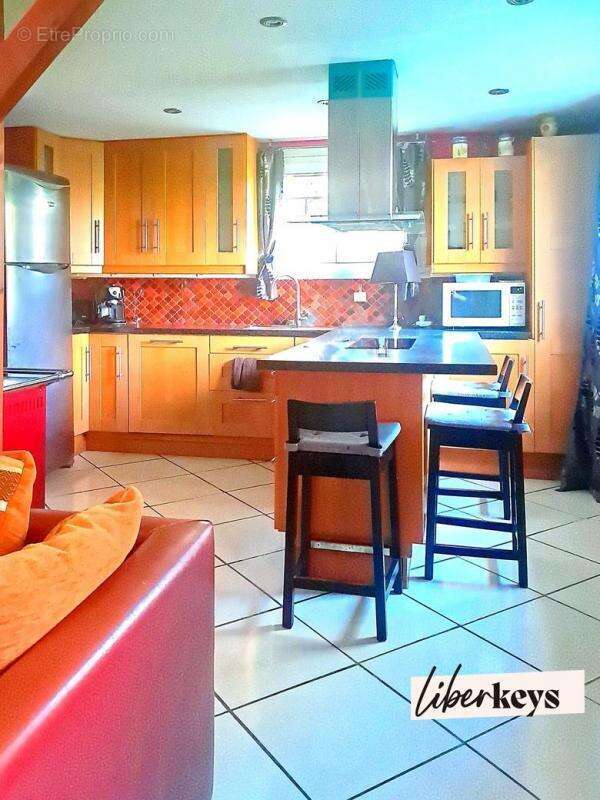 Maison à SAINT-HILAIRE-DE-BRENS