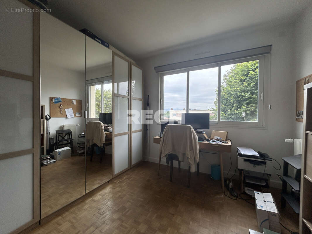 Appartement à BILLERE