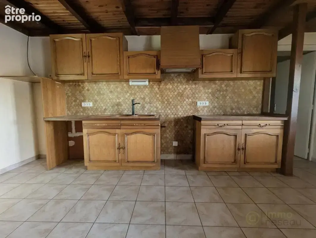 Maison et dépendances - photo 5
