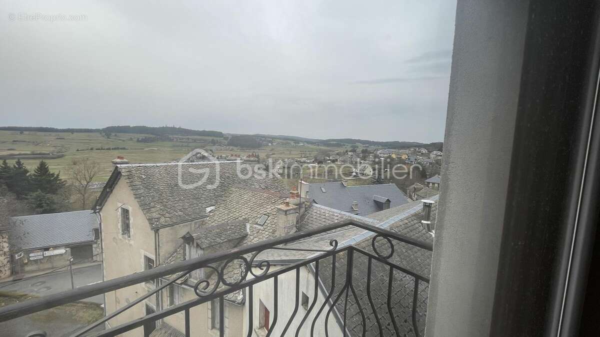 Maison à SAINT-ALBAN-SUR-LIMAGNOLE