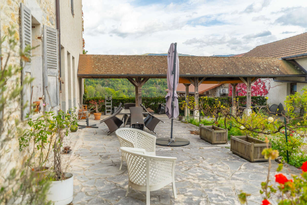 Maison à ARTEMARE
