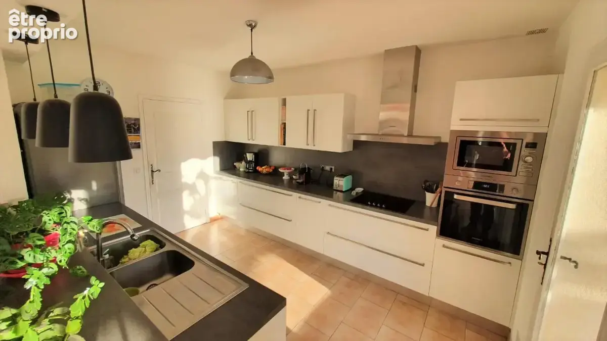Belle villa de 200m² proche village - photo 3