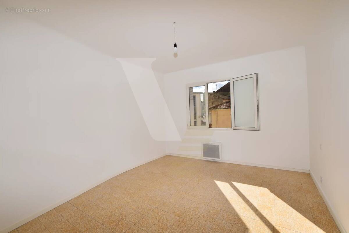 Appartement à BEZIERS