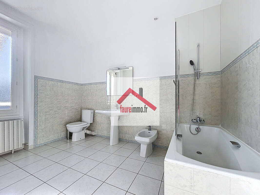 Maison à BRIVE-LA-GAILLARDE