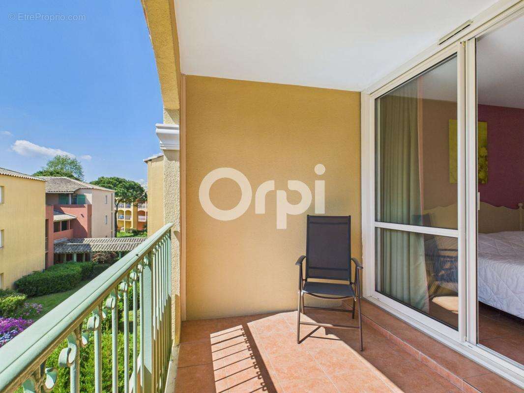 Appartement à MANDELIEU-LA-NAPOULE