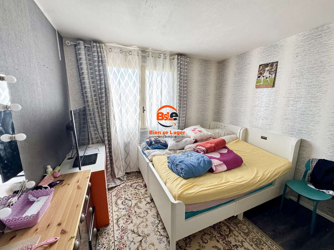 Appartement T4 3 chambres Clermont-Ferrand BSLE immobilier - Appartement à CLERMONT-FERRAND