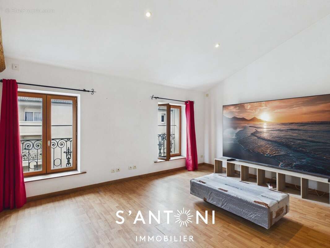 Appartement à BEZIERS