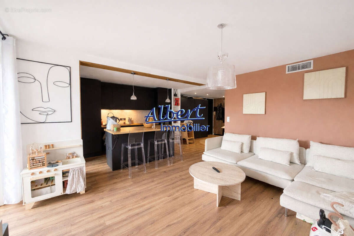 Appartement à SANARY-SUR-MER