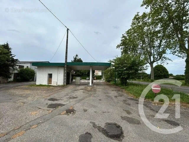 Autre à LAYRAC