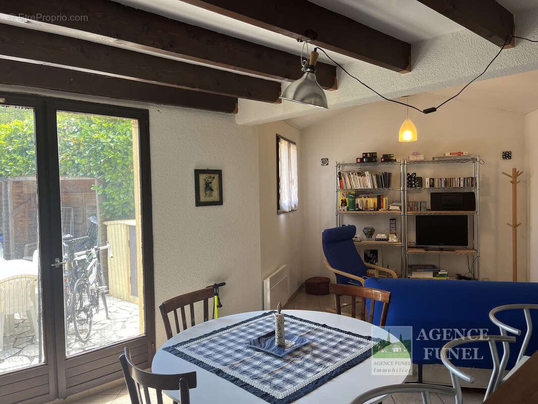 St Vallier-de-Thiey - Maison jumelée 3 Pièces - Terrasse Parking privatif - photo 5