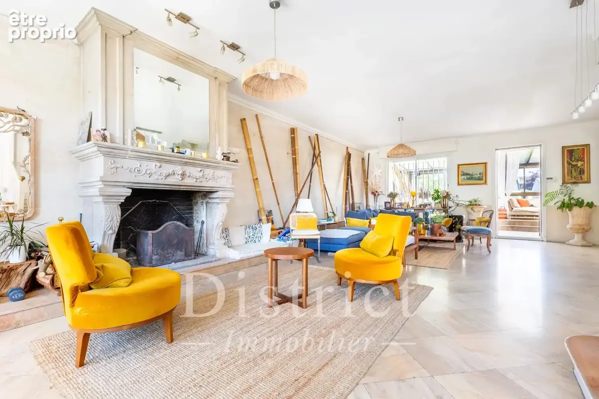Belle propriété sur les bords de Marne. Maison de 432 m² sur 917 m² de terrain. - photo 4