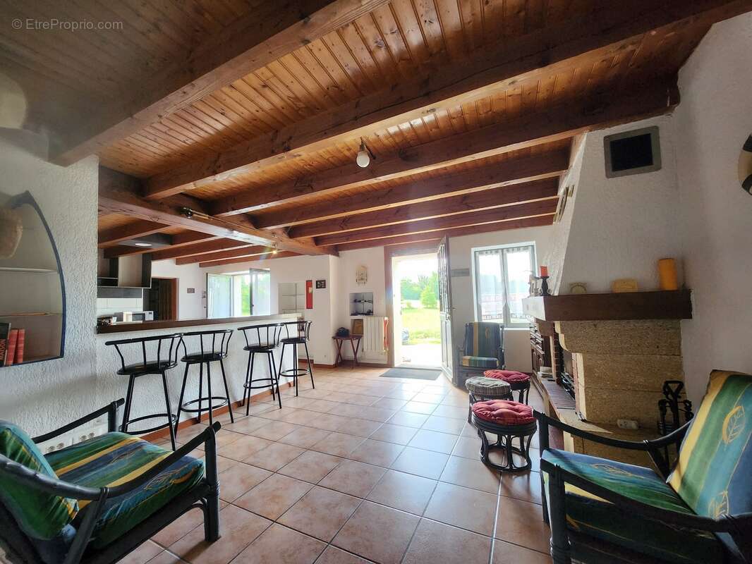 Maison à RILHAC-RANCON