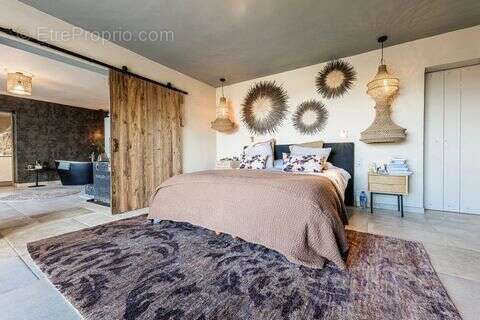 Maison à LA CADIERE-D'AZUR