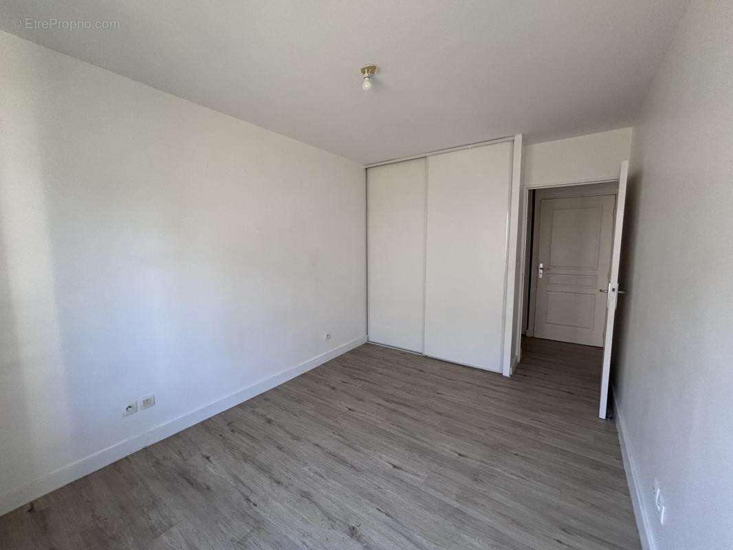 Appartement à MARSEILLE-14E