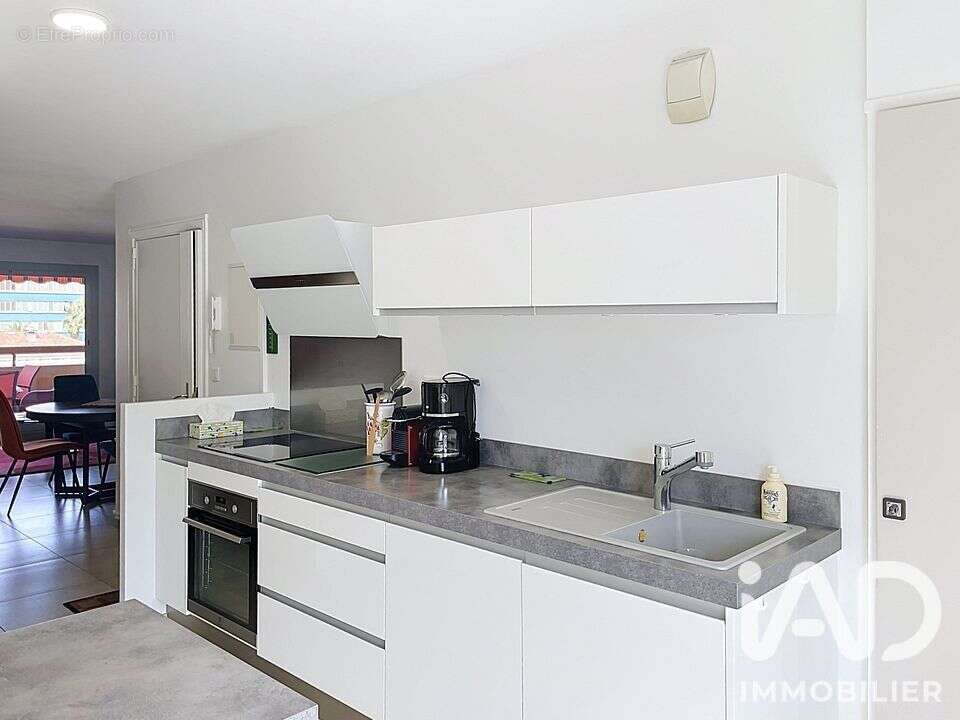 Appartement 77 m² à Hyeres  - photo 9