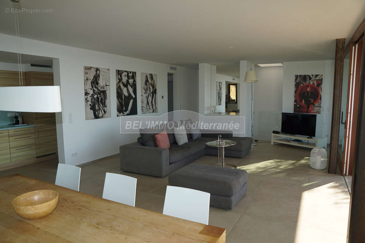 Maison à RAYOL-CANADEL-SUR-MER