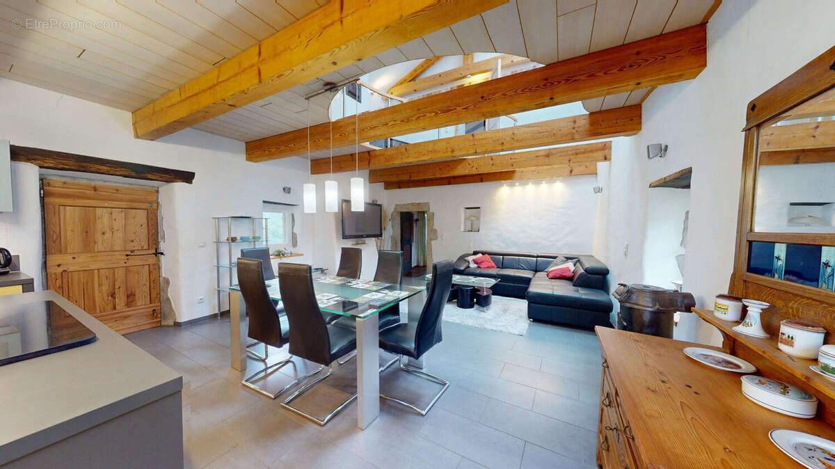 Maison à SAINT-FLORENT-SUR-AUZONNET