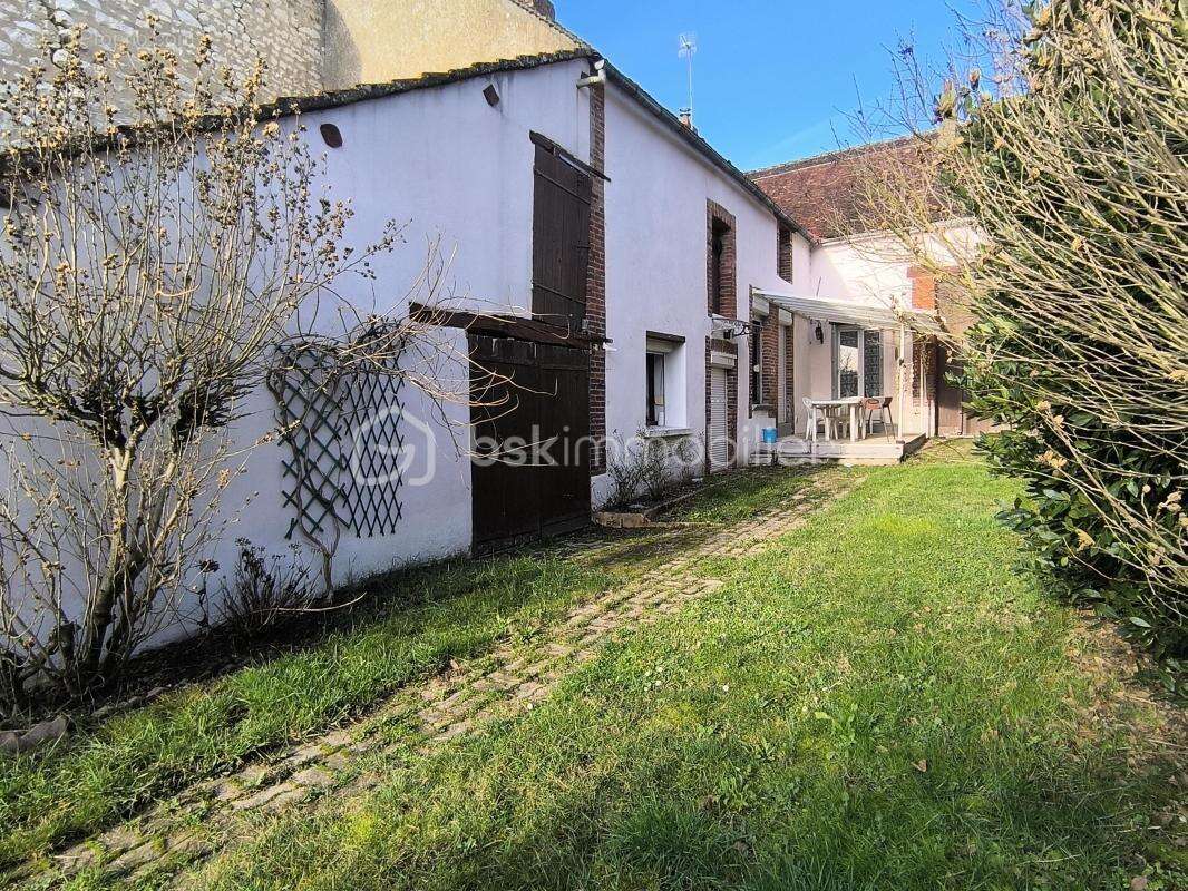 Maison 70 m² à Saint-Florentin  - photo 8