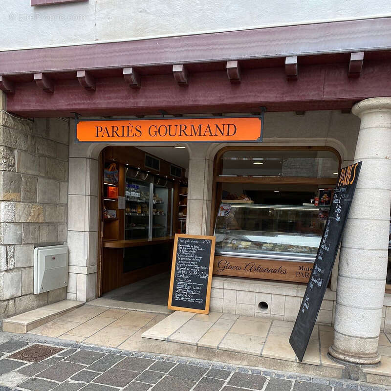 Commerce à SAINT-JEAN-DE-LUZ