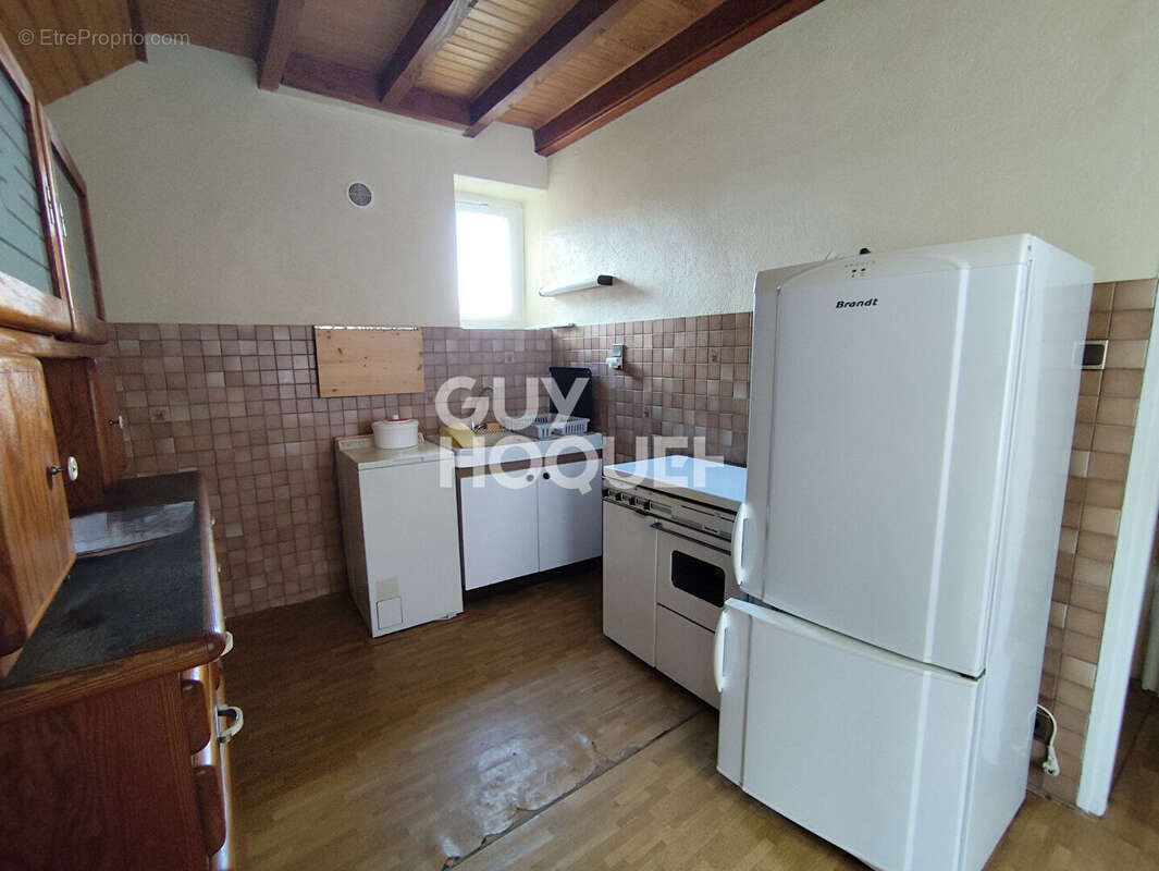 Maison à NOIRETABLE