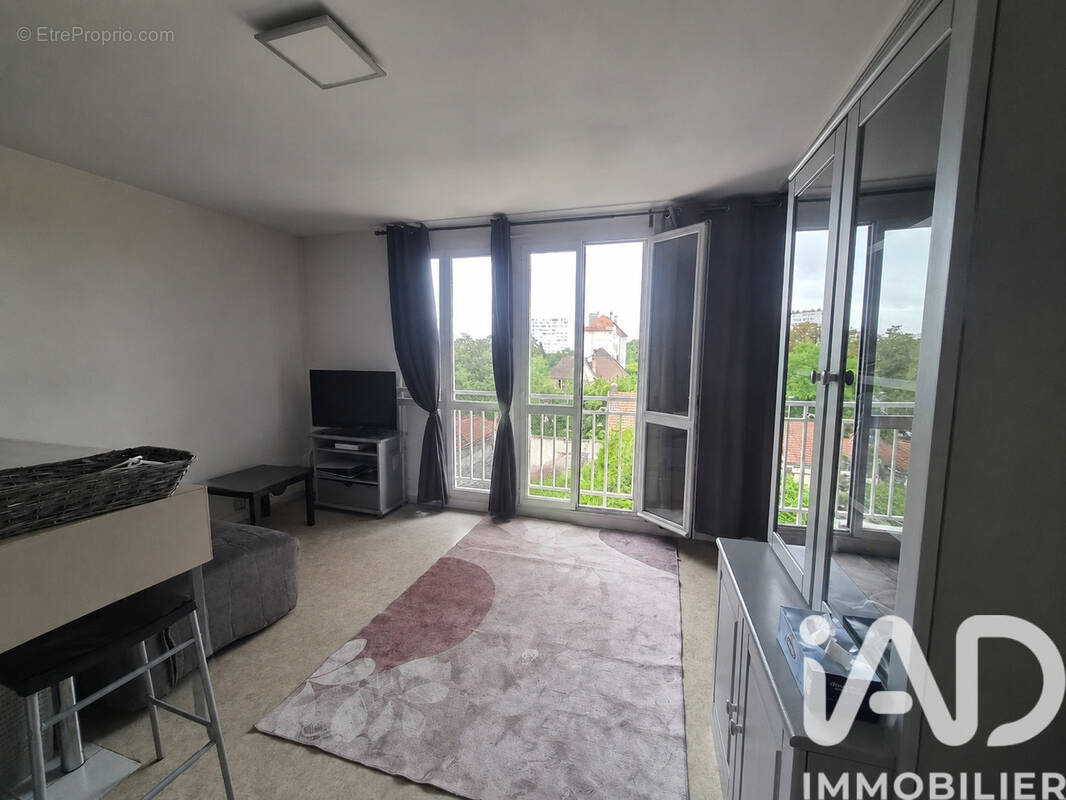 Photo 1 - Appartement à TROYES