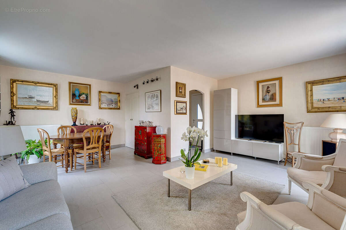 Maison 5 pièces à vendre à Pibrac - Quartier calme et bien desservi - photo 4