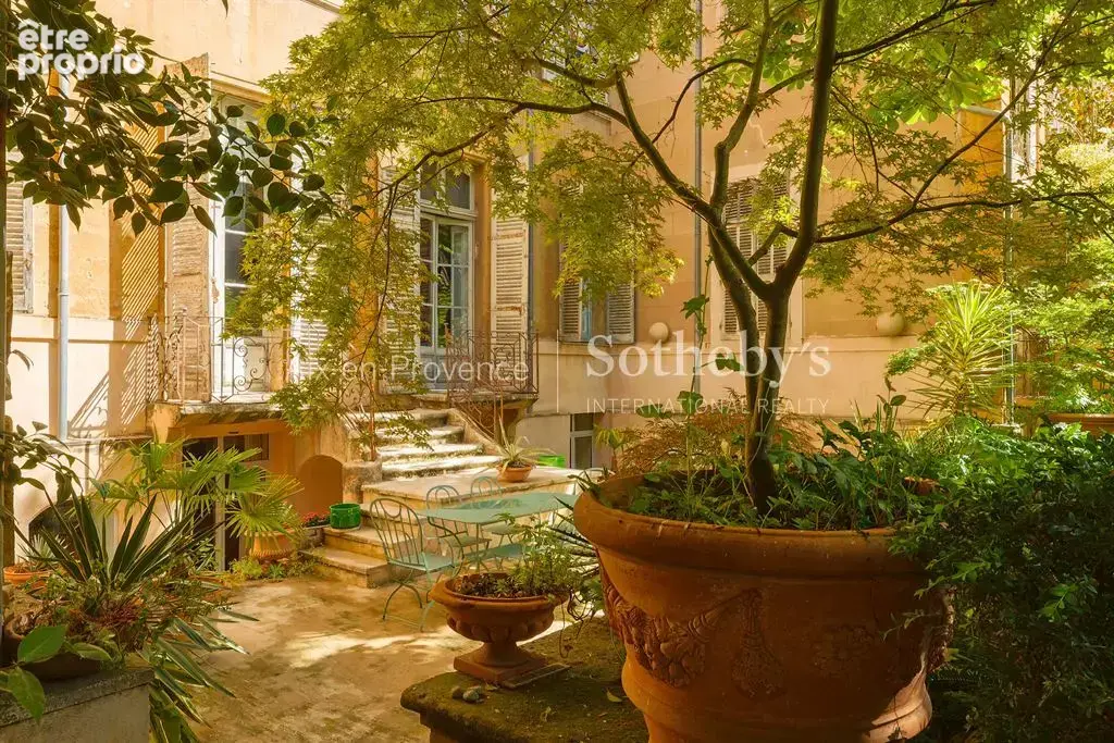 Appartement à AIX-EN-PROVENCE