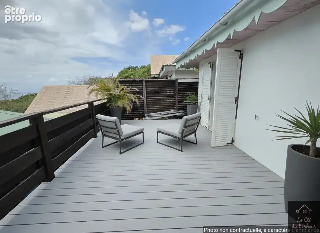 Le Carbet   Maison T3 bis avec vue mer, jardin privatif et piscine - photo 14