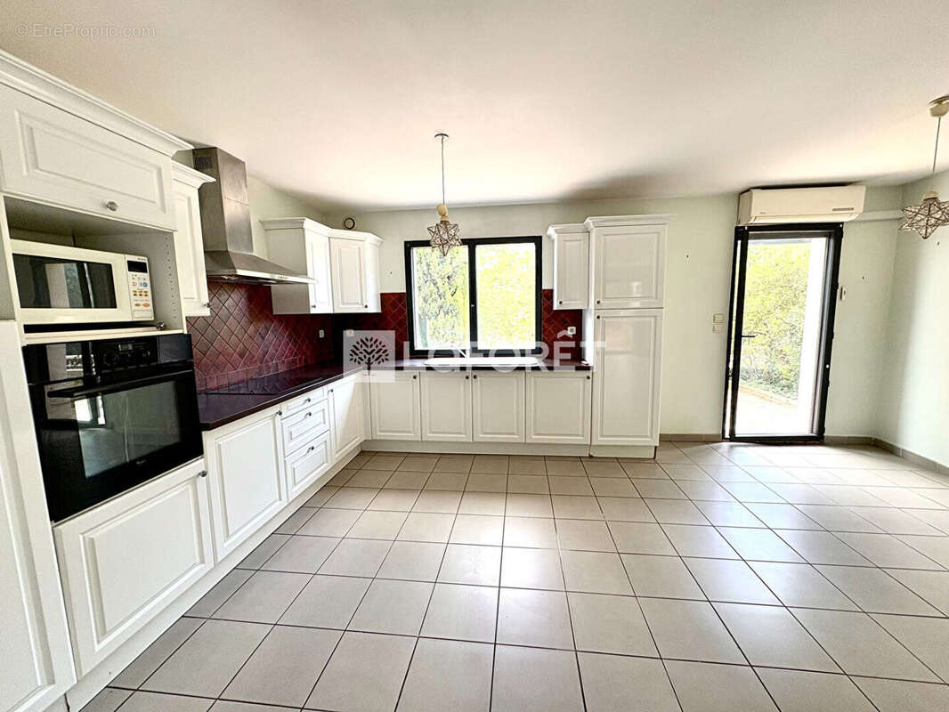 GIVORS : maison de 4 pièces (111m²) en vente - photo 4