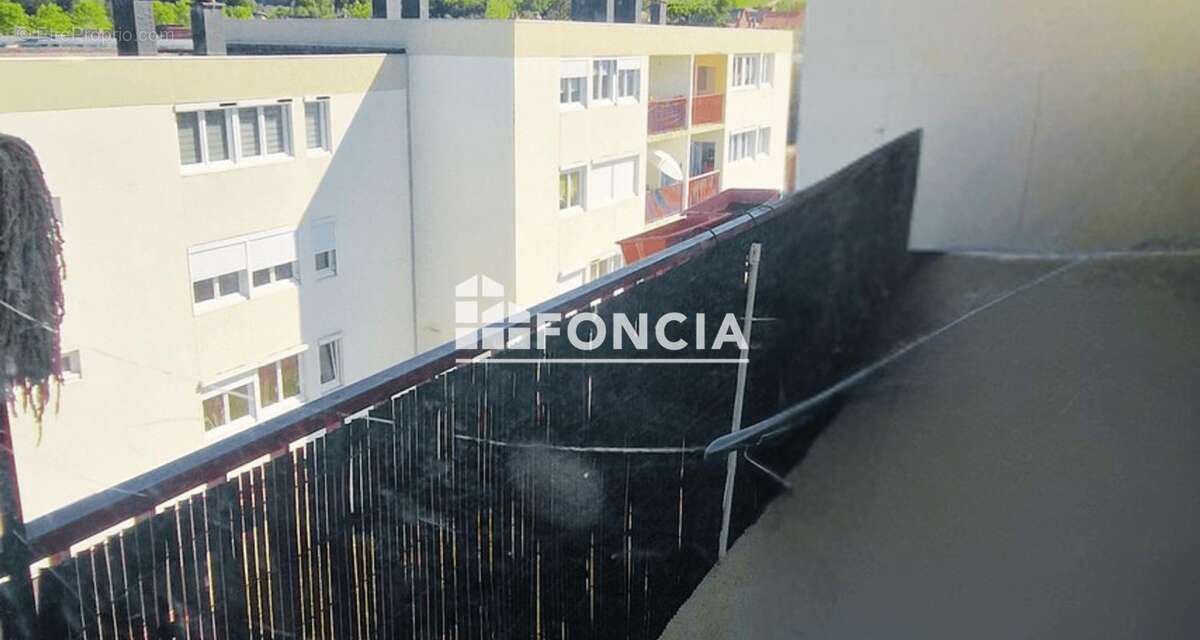 Appartement à CAUDEBEC-LES-ELBEUF