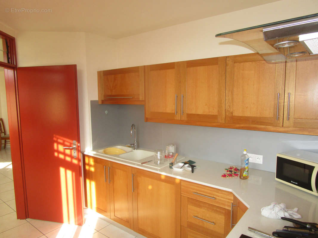 Appartement à KOUROU