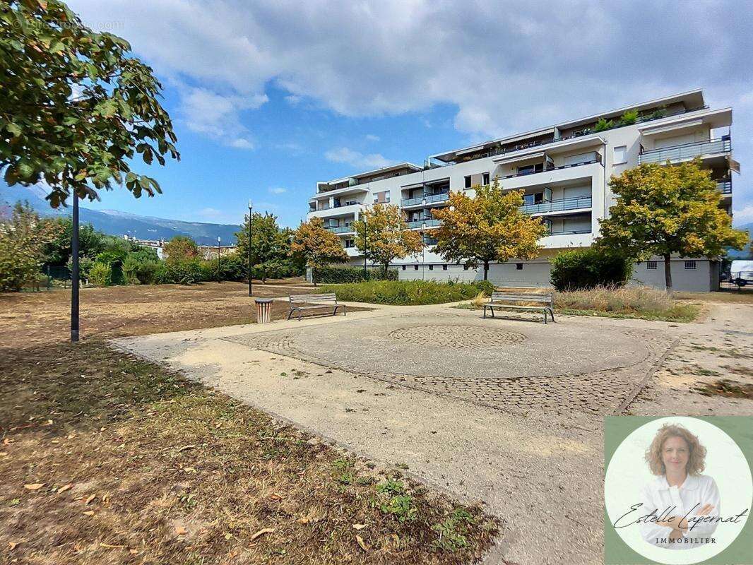 Appartement à ECHIROLLES