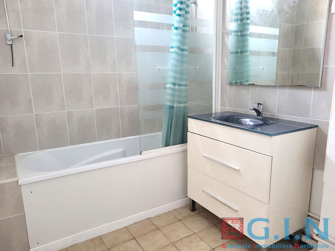 Appartement T5 de 111m2 à 400 m de la plage - photo 6
