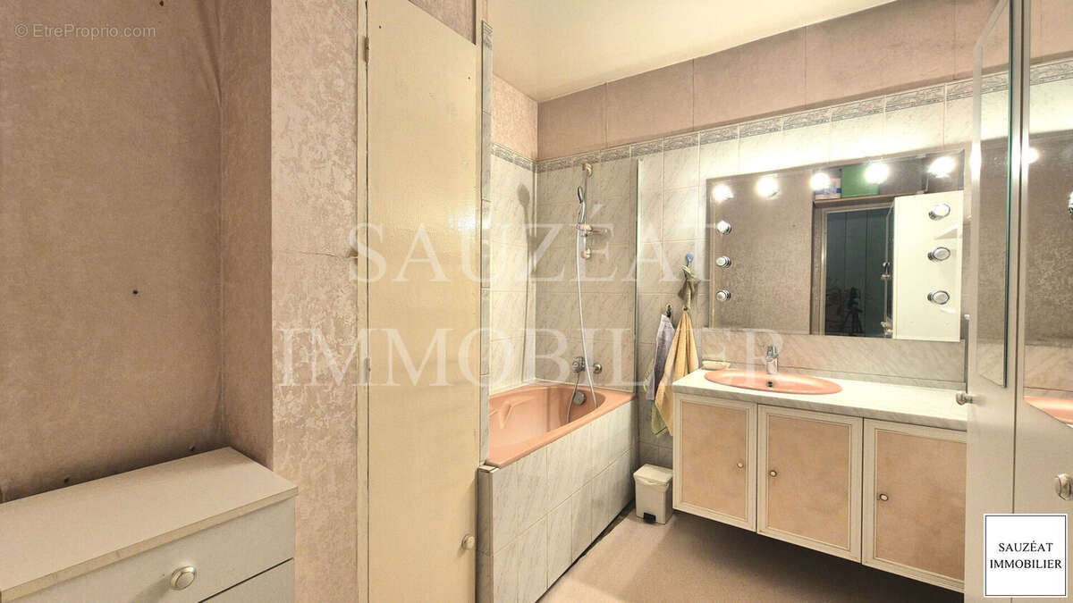 Appartement à BAGNEUX