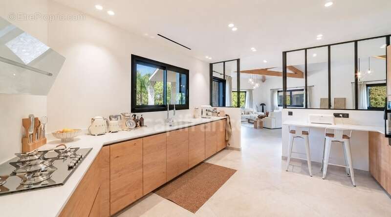 Maison à MOUGINS