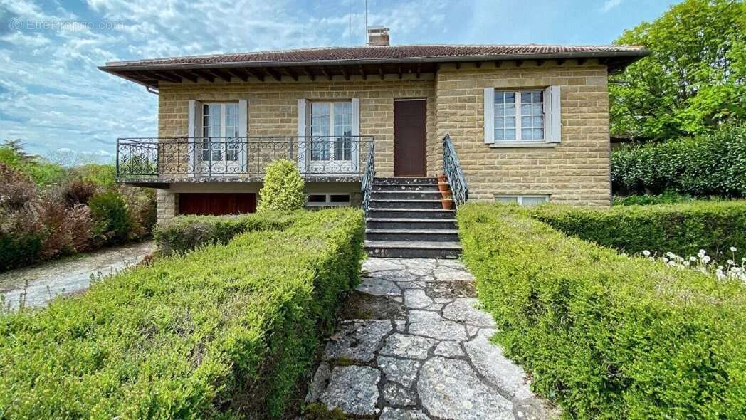 Maison à VAILHOURLES