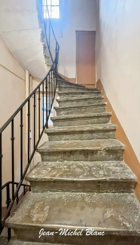 Appartement à vendre 2 pièces LYON 1ER ARRONDISSEMENT (69) - photo 7