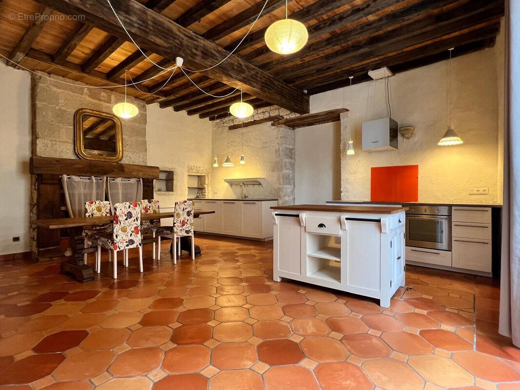 Maison à LA SAUVETAT-DU-DROPT