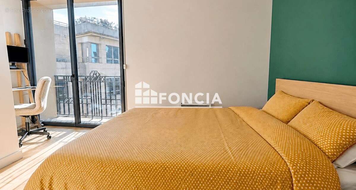 A vendre superbe duplex place de la comedie + stationnement + ascenseur + cave - photo 7