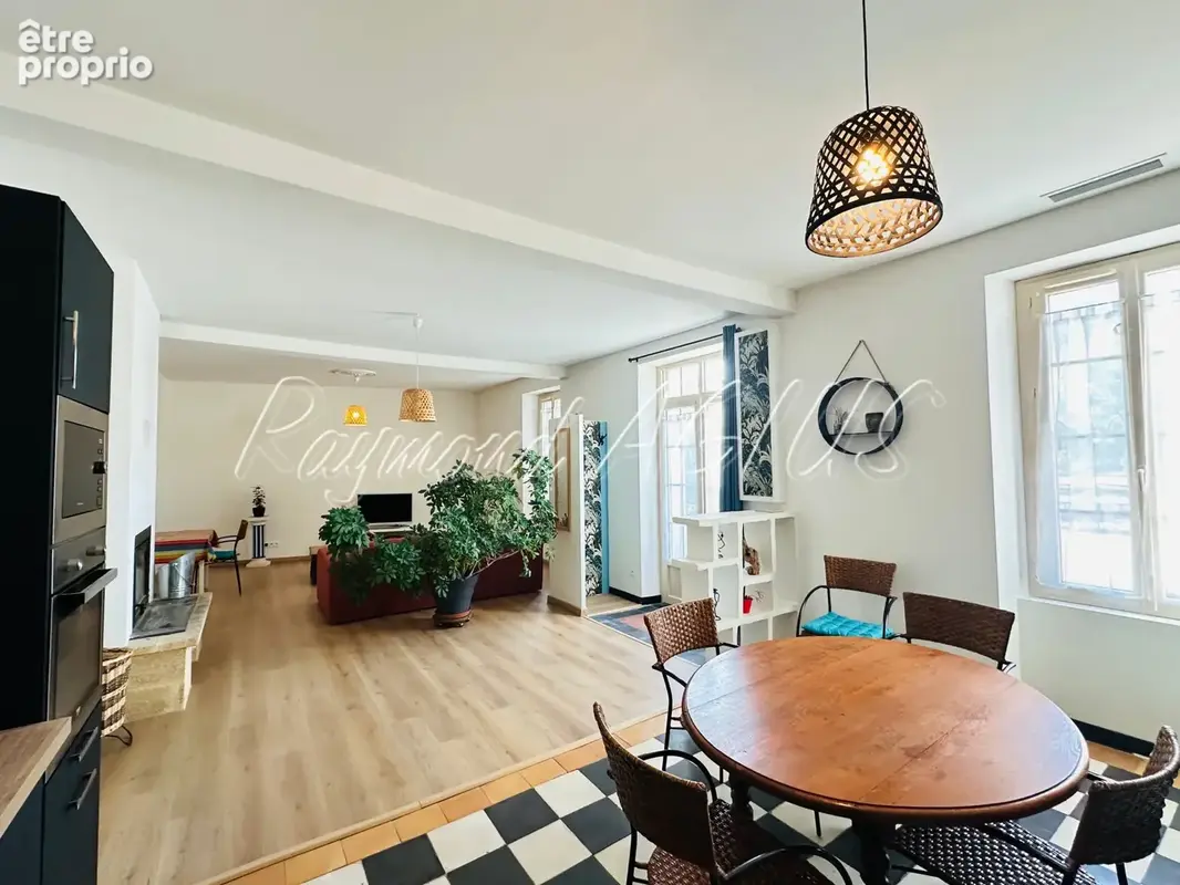 Maison 5 pièces 118 m² · à Port-Sainte-Foy-Et-Ponchapt · 118 m² · 169 000 €