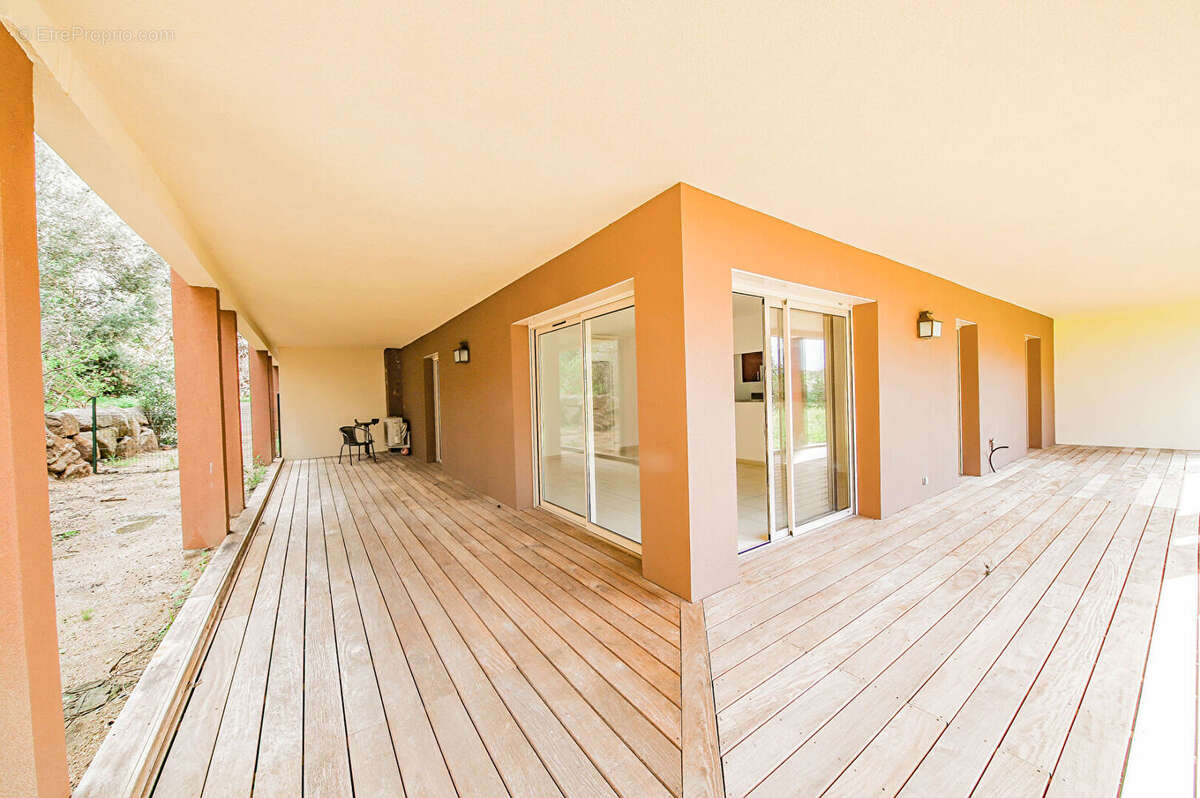 Appartement à PORTO-VECCHIO