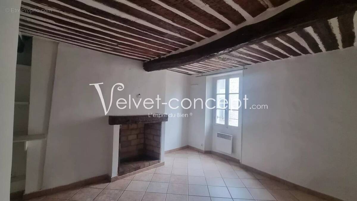 Appartement à VALBONNE