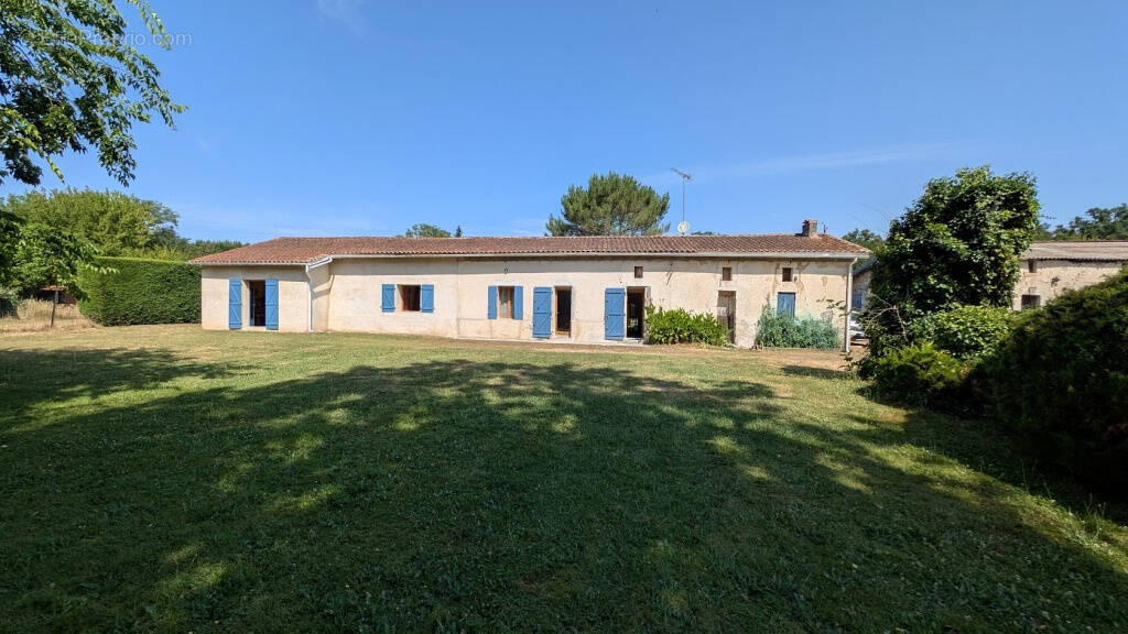 Maison à SAINT-SAVIN