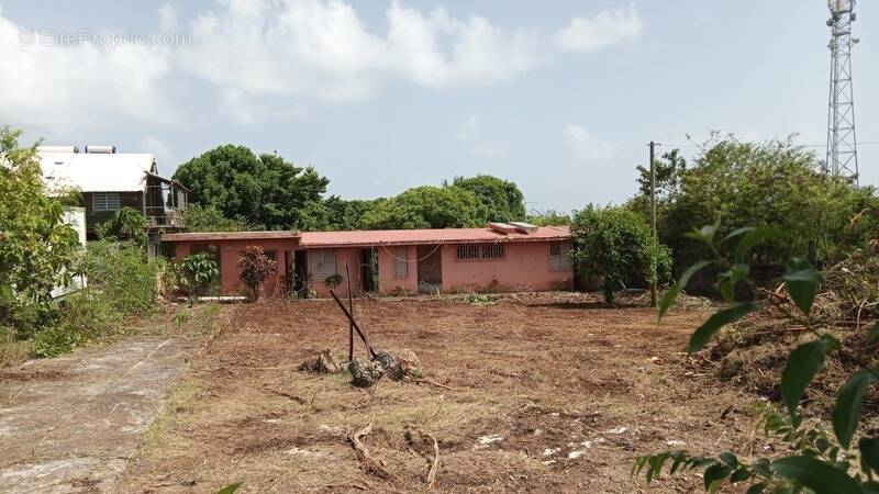 Maison à SAINTE-ANNE